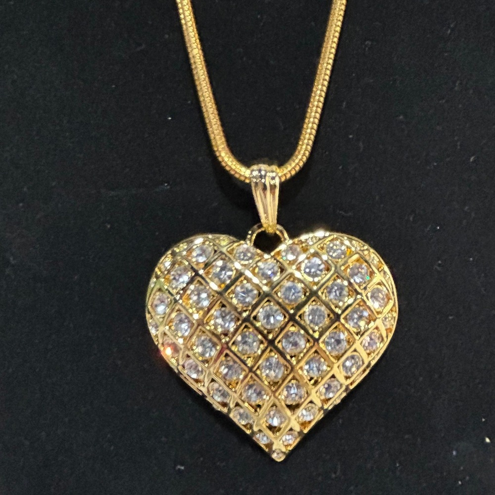 Gold Tone Heart Pendant Necklace Pave Rhinestone Chunky Statement Rounded